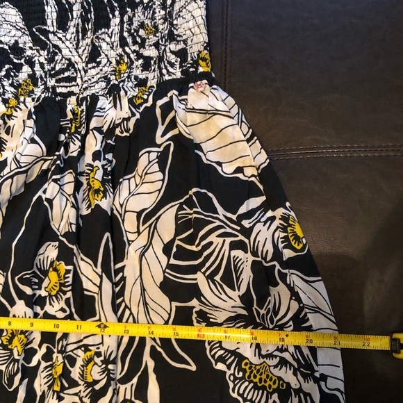 Maaji Poolside Hues Black Navy Blue White Convertible Jumpsuit S, worn on vacay. - Picture 13 of 16